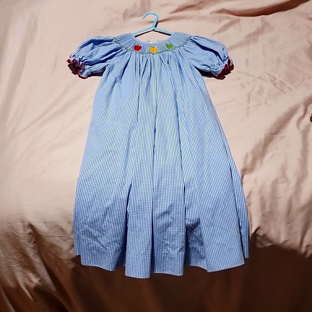 Girls size 6 smock dress